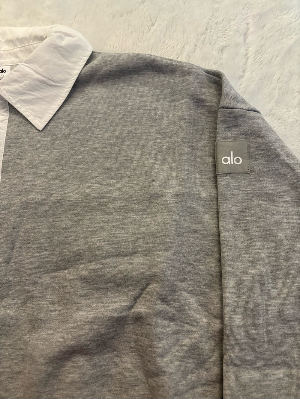 ALO Yoga Take it easy long sleeve Henley pullover Athletic Grey size M, NWT - Picture 9 of 10